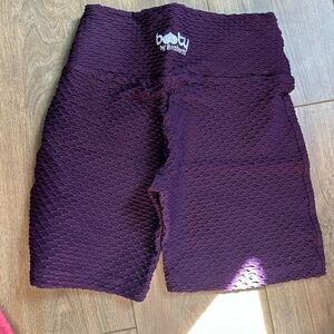 Butt Lift Textured Purple Shorts